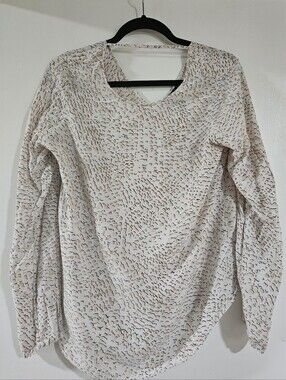 White House Black Market Cream 100% Silk Blouse with Abstract Pattern
